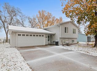 10700 Lancaster Ln N, Maple Grove, MN 55369