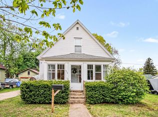 909 Alderman St, Belding, MI 48809