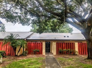 662 SE Clubhouse Rd, Winter Haven, FL 33884