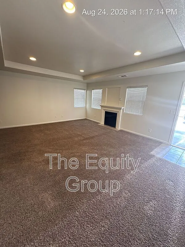 2 bed, 2.0 bath, 1300 sqft, $1,600 — Photo 3