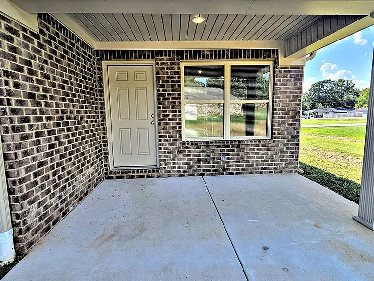 717 Iron Wood Dr SW — Photo 29