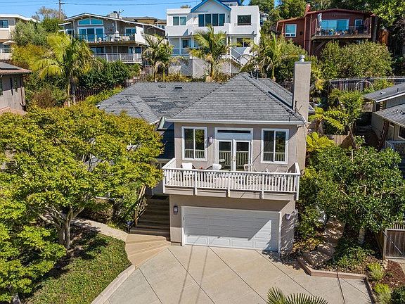 3rd image of 531 Santa Marguarita Dr