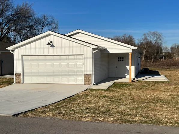 114 Cleveland Ave, Pikeville, TN 37367