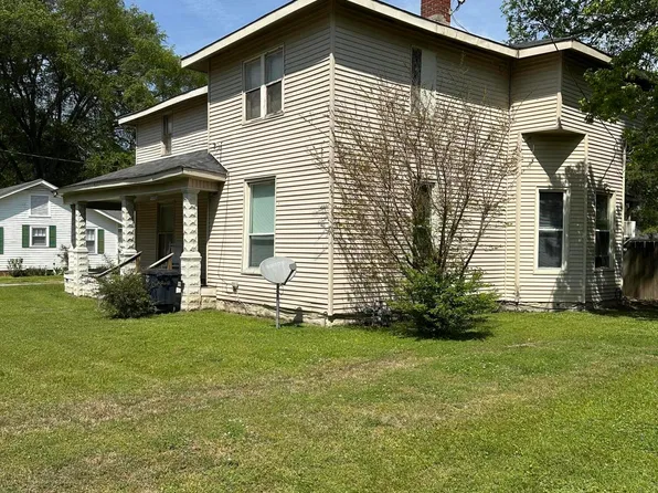 210 S College St, Halls, TN 38040