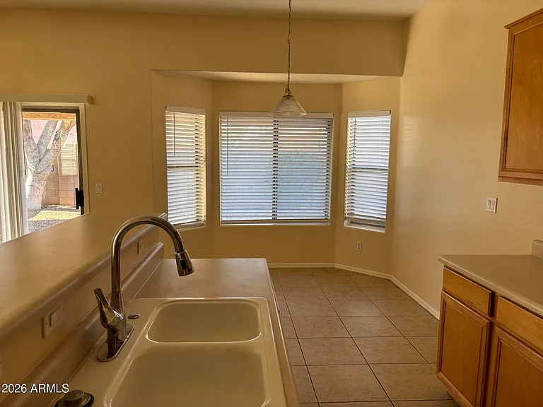 628 E Ranch Rd — Photo 7