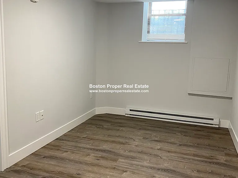 81 Park Dr #A — Photo 4