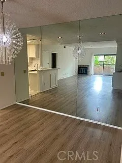 2 bed, 1339 sqft, $3,300 — Photo 4