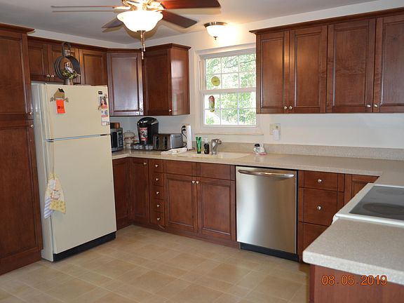 5th image of 961 Ruskin Dr