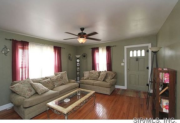 2nd image of 444 5th St