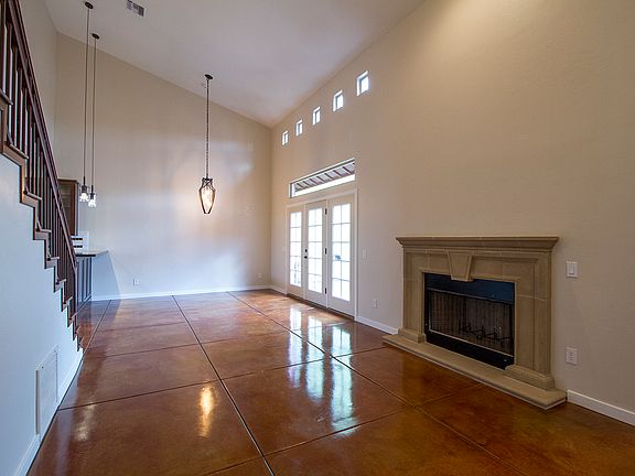 5th image of 242 W. 21st Street