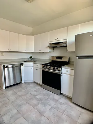 Rented by Union Square Property Management | media 9