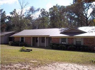 7831 Wiggins Rd, Century, FL 32535