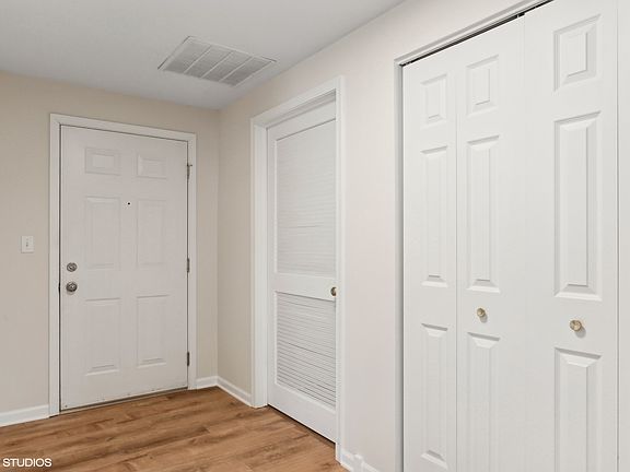2nd image of 0S099 Lee Ct Unit 302