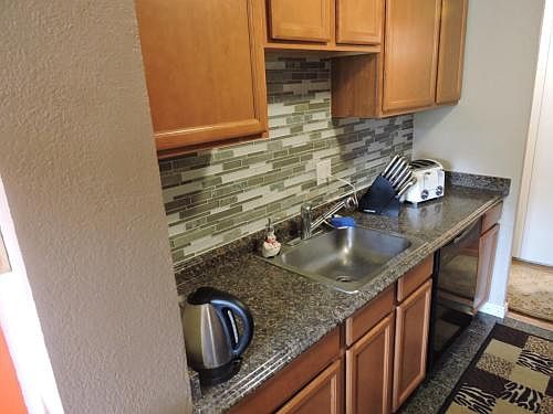 3rd image of 4800 Hale Pkwy APT 402
