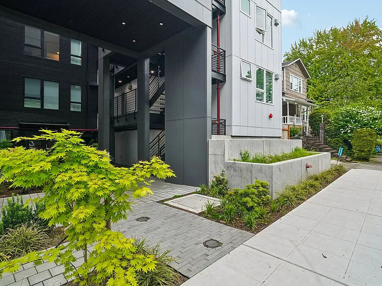 Brand-New Studio Near UW | Furnished Options & Luxury Amenities at Graceland Apartments Seattle — Photo 50