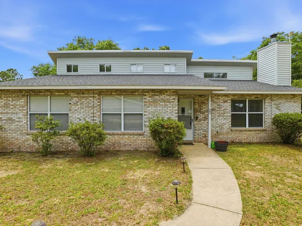 22 Marys Ct, Defuniak Springs, FL 32433