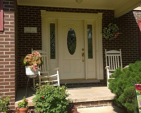 3rd image of 5 Woodland Dr