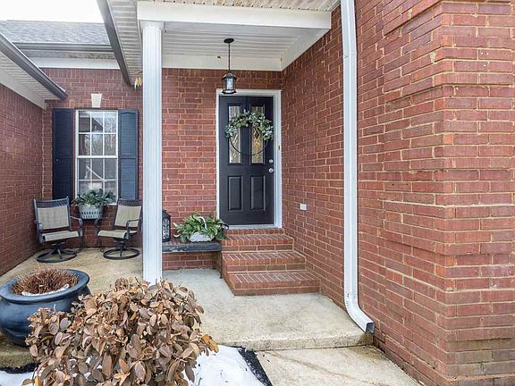 2nd image of 456 Tipton Lake Cir W