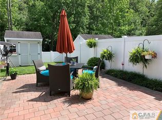 537 Gambocz Ct, Monmouth Junction, NJ 08852