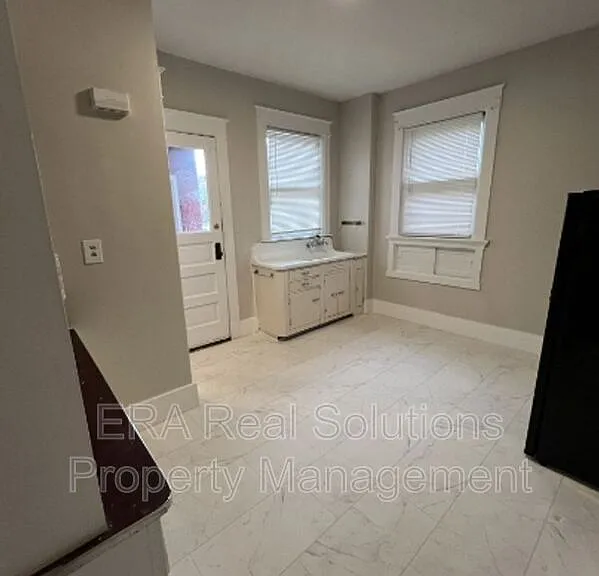 2710 Ruberg Ave #2R — Photo 7