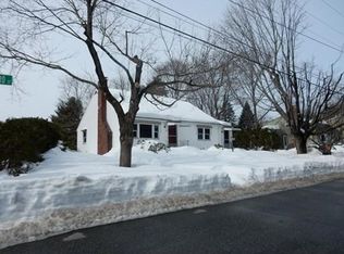 33 Marlboro St, Maynard, MA 01754