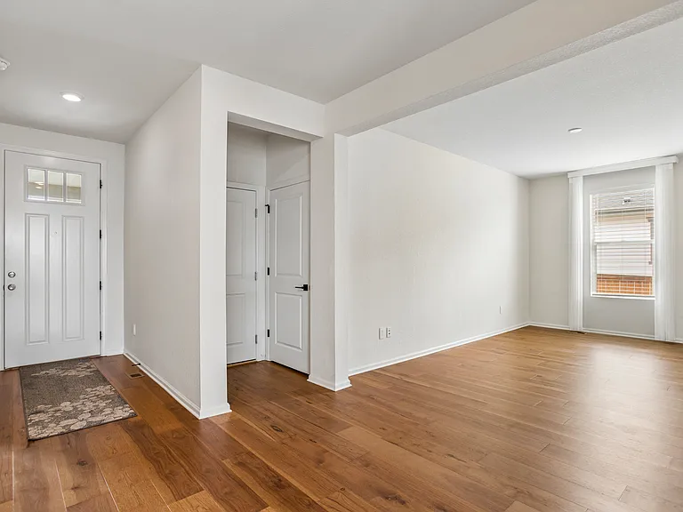 855 N Waterloo Cir — Photo 8