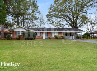 1083 Richland Dr, Memphis, TN 38116