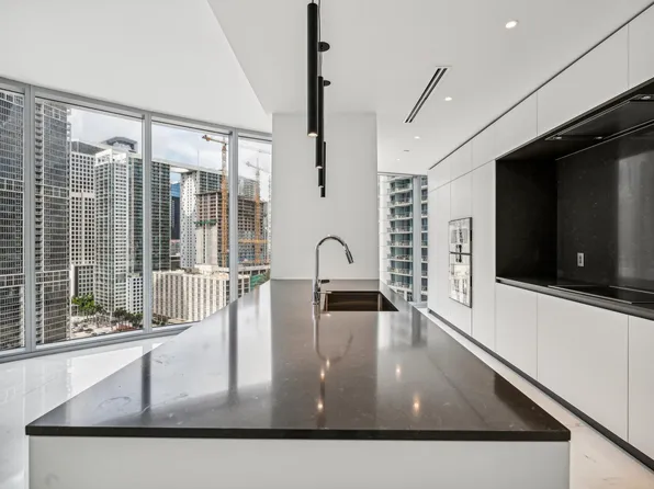 300 Biscayne Blvd Way #1907, Miami, FL 33131