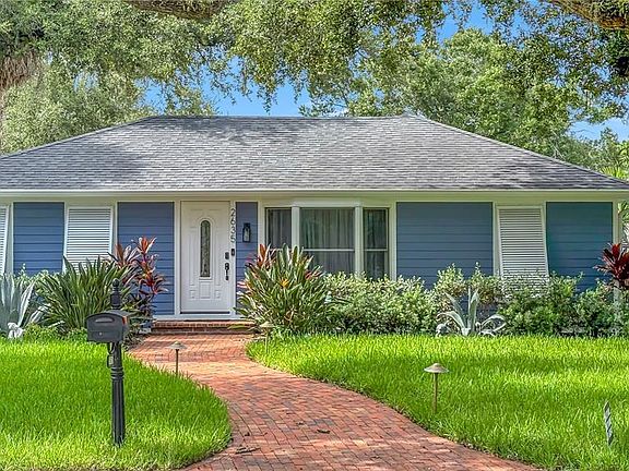 4th image of 2635 HYDE PARK STREET