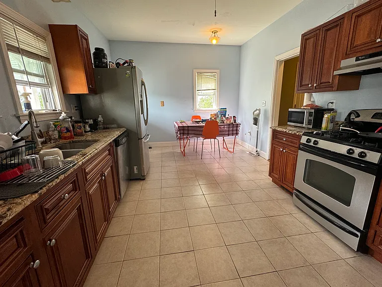 10 Fairbanks St #2 — Photo 12