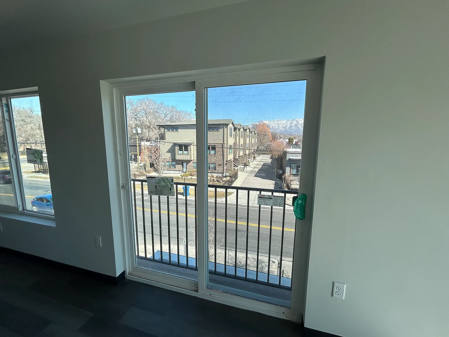 1 bed, 850 sqft, $1,450 — Photo 3