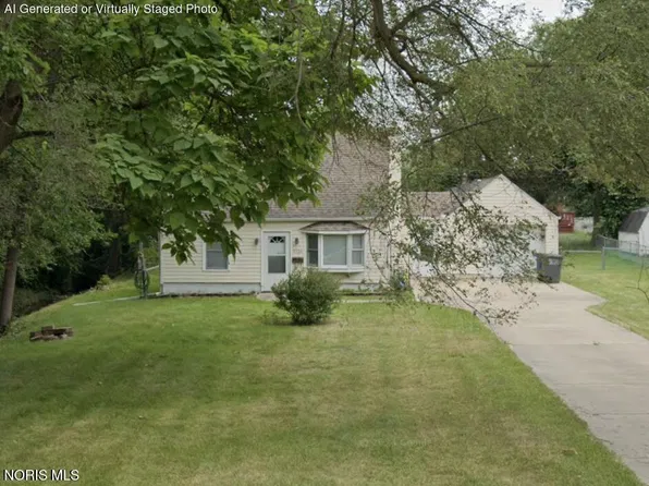 5124 Adella St, Toledo, OH 43613