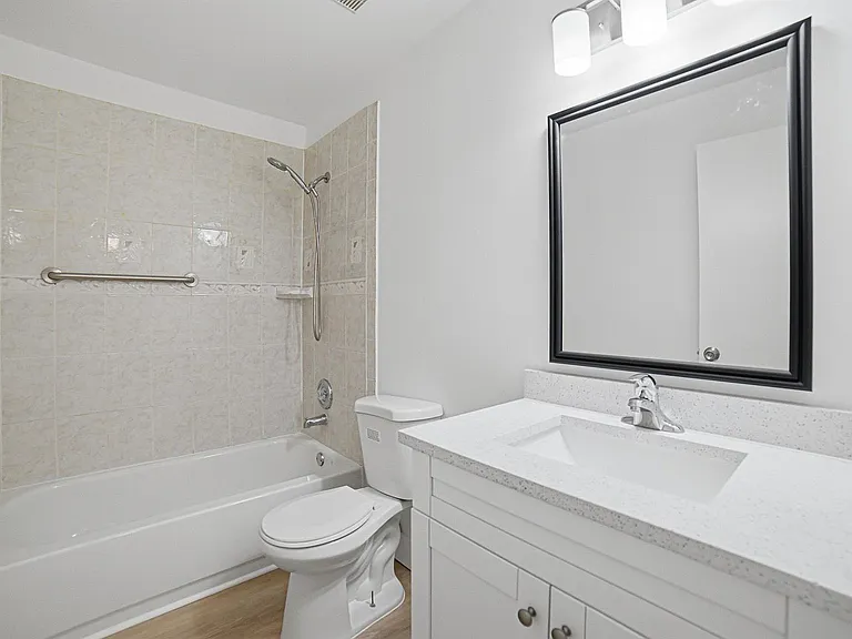 8207 Fairway Rd — Photo 24