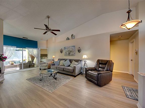 5th image of 4737 PERIDIA BOULEVARD
