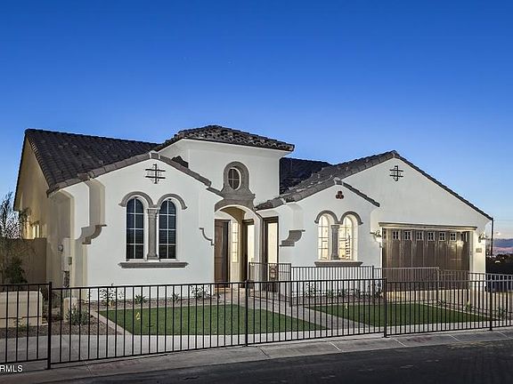 8420 S 8TH Lane, Phoenix, AZ 85041