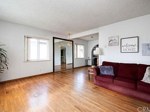 4th image of 17202 Illinois Ct