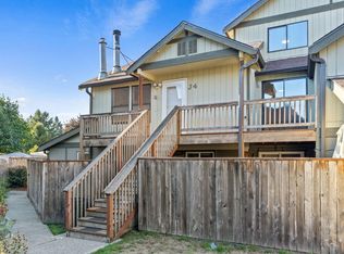 220 Israel Rd SW APT J4, Tumwater, WA 98501