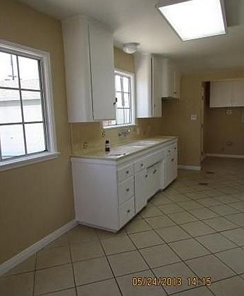5th image of 414 W Idahome St