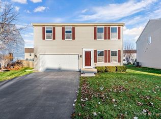 1065 Port Royal Rd, Hampshire, IL 60140