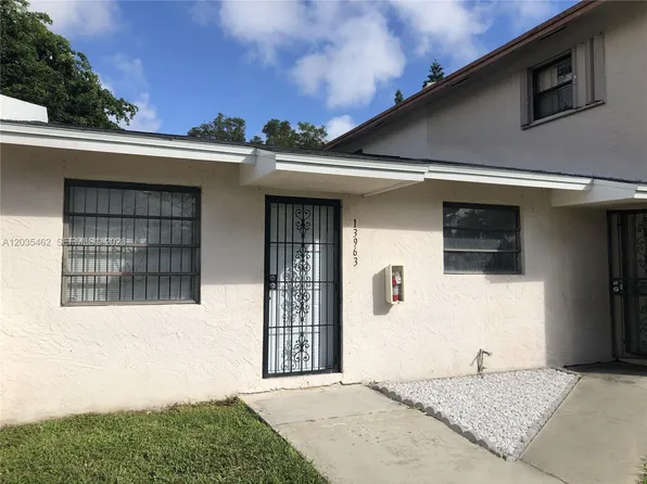 13963 NE 3rd Ct #D2, Miami, FL 33161