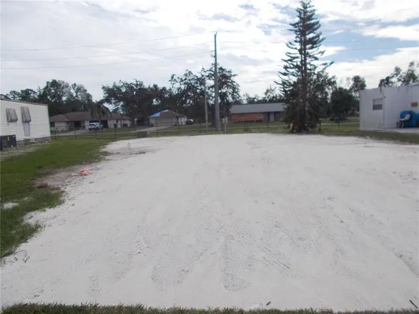 5094 Palena Blvd #322, North Pt, FL 34287