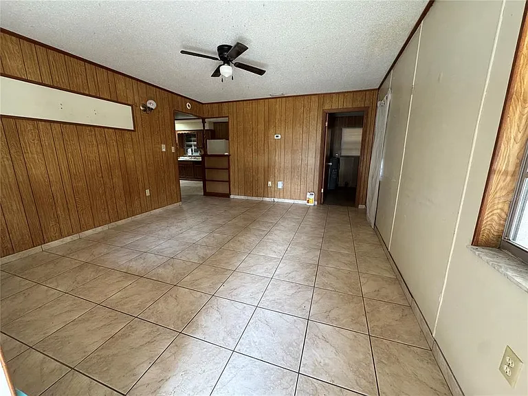 307 N Lake Reedy Blvd — Photo 4