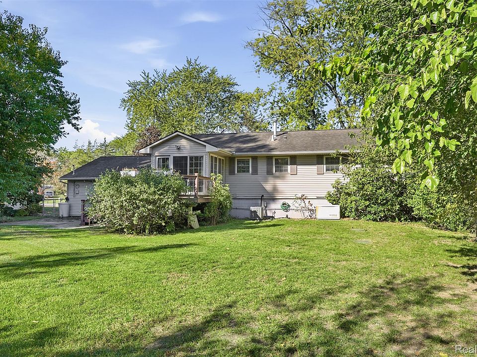 827 Los Arboles Dr, photo 23