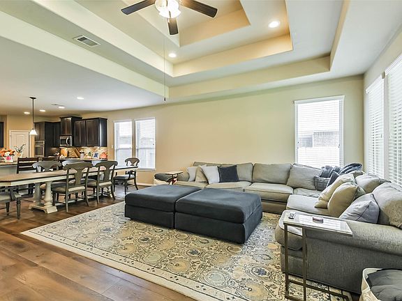 5th image of 111 Quail Meadow Dr