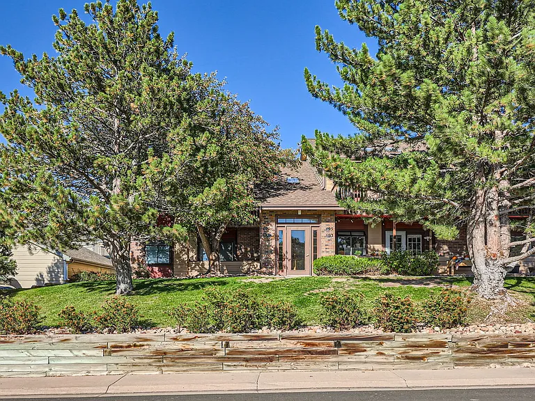 691 Canyon Dr — Photo 7