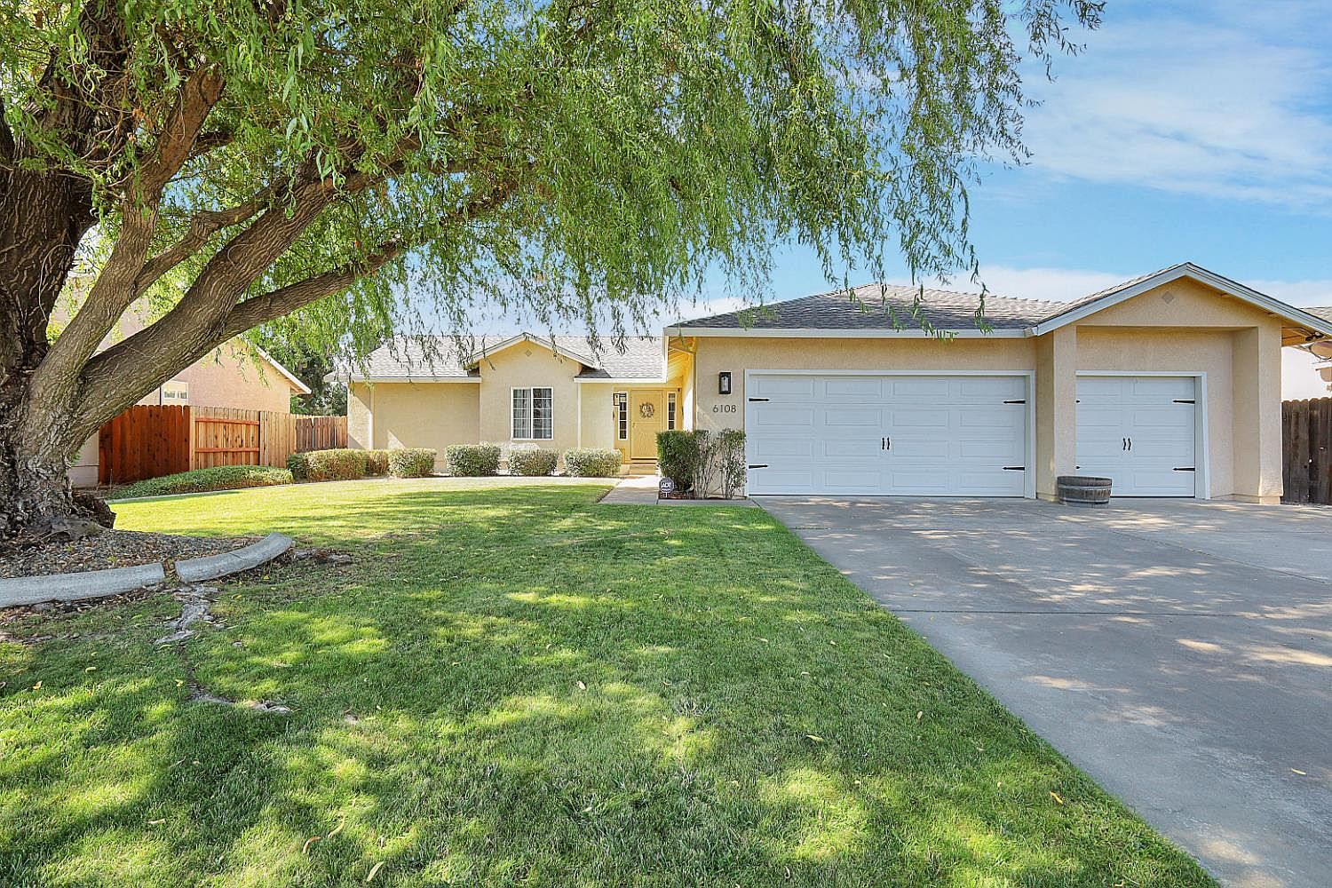 a-cya♡ 6108 Spinnaker Way, Linda, CA 95901 | Zillow