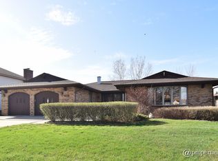 1189 Lynnfield Ln, Bartlett, IL 60103