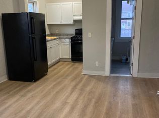 55 Garden St APT 2, Pawtucket, RI 02860
