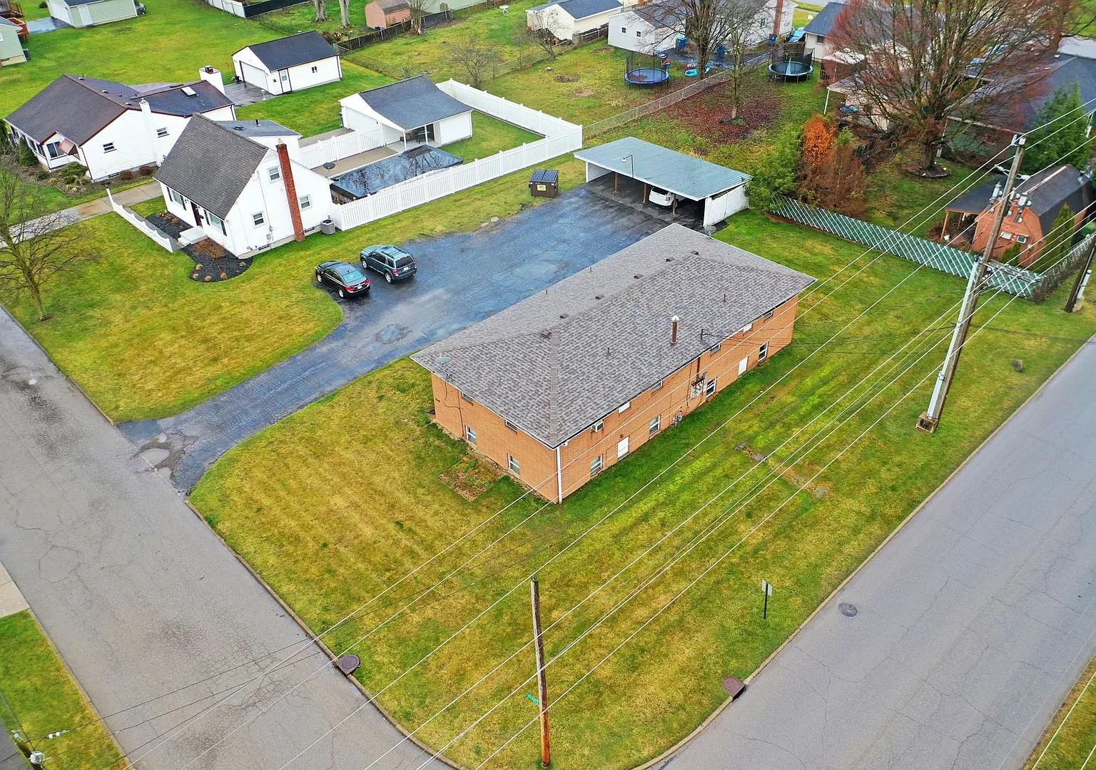 Joslynn Properties LLC-560 — Photo 4
