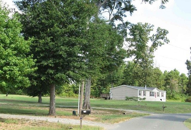 2nd image of 7422 Henderson Gin Rd